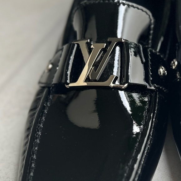 ✨ Louis Vuitton Men’s Black Patent Leather Loafers - Picture 1 of 12